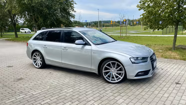 AUDI A4 Avant