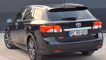 TOYOTA Avensis