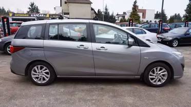 MAZDA 5