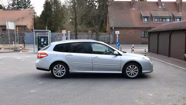 RENAULT Laguna