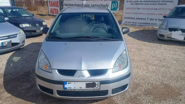 MITSUBISHI Colt