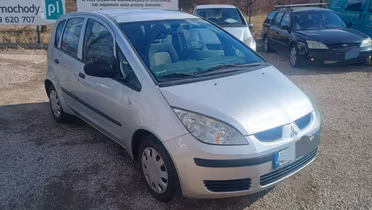 MITSUBISHI Colt