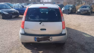 MITSUBISHI Colt