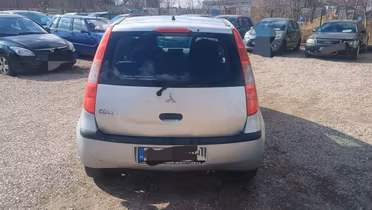 MITSUBISHI Colt