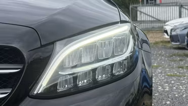 MERCEDES-BENZ C Klasa