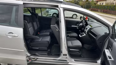 MAZDA 5