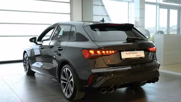 AUDI S3 Sportback