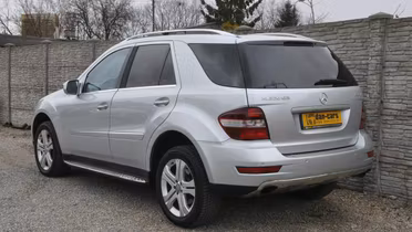 MERCEDES-BENZ ML