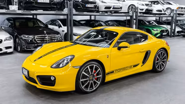 PORSCHE Cayman