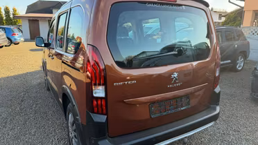 PEUGEOT Rifter