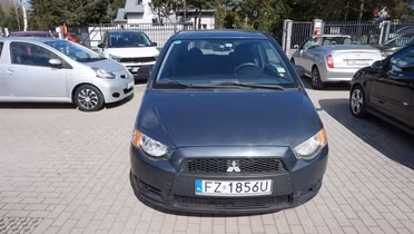 MITSUBISHI Colt