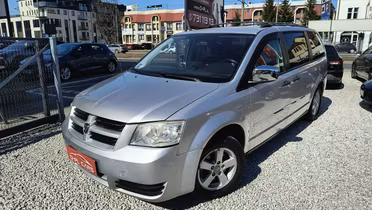 DODGE Caravan