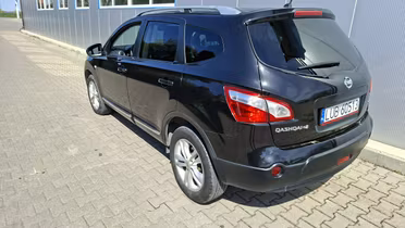 NISSAN Qashqai+2