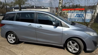 MAZDA 5