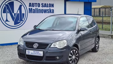 VOLKSWAGEN Polo