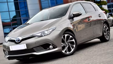 TOYOTA Auris