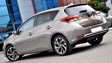 TOYOTA Auris