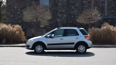SUZUKI SX4