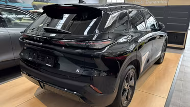 BAIC Beijing 5