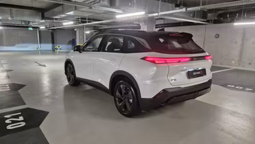 BAIC Beijing 5