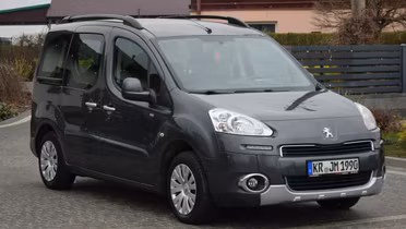 PEUGEOT Partner