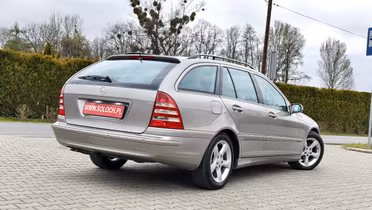 MERCEDES-BENZ C Klasa