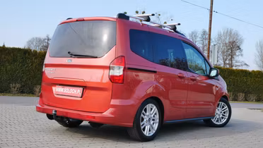 FORD Tourneo Courier
