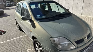 RENAULT Scenic