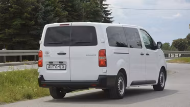 TOYOTA Proace Verso