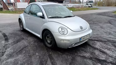 VOLKSWAGEN New Beetle