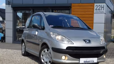 PEUGEOT 1007