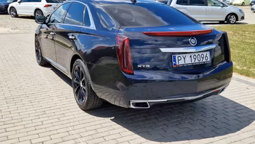 CADILLAC XTS
