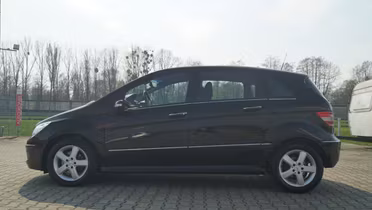 MERCEDES-BENZ B Klasa