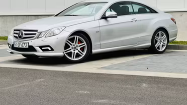 MERCEDES-BENZ E Klasa