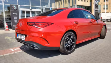 MERCEDES-BENZ CLA