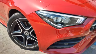 MERCEDES-BENZ CLA
