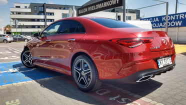 MERCEDES-BENZ CLA