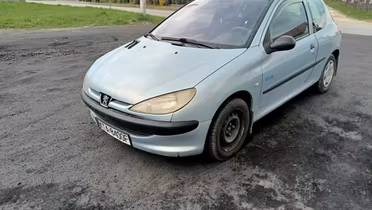 PEUGEOT 206