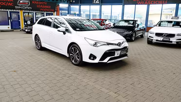 TOYOTA Avensis