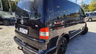 VOLKSWAGEN Multivan
