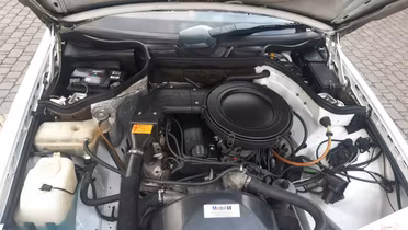 MERCEDES-BENZ 124