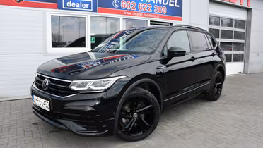 VOLKSWAGEN Tiguan