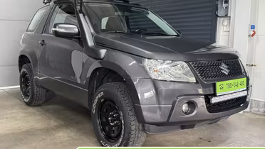 SUZUKI Grand Vitara