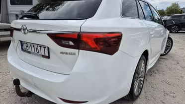 TOYOTA Avensis