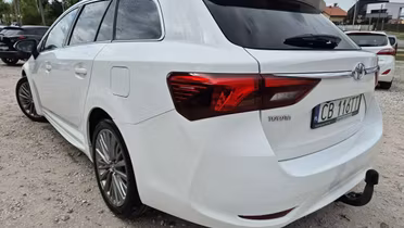 TOYOTA Avensis