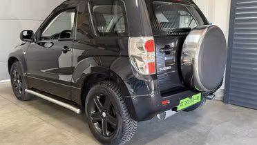 SUZUKI Grand Vitara