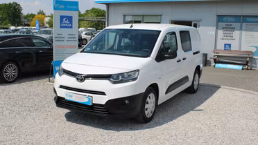 TOYOTA Proace City
