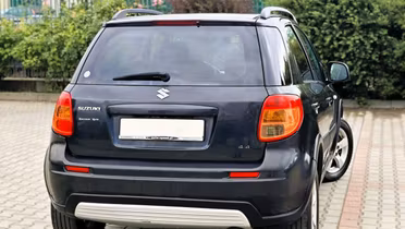 SUZUKI SX4