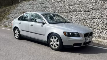 VOLVO S40