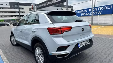 VOLKSWAGEN T-ROC